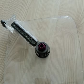 Parex Wondero Yer Silme Ürününün Aparatı Kısa Sürede Bozuldu Ve Su Sızdırıyor
