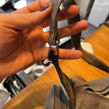 Beymen'den Aldığım Akademia Çantam 6 Ayda Parçalandı, Güvenim Sarsıldı