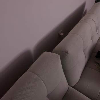 Kelebek Mobilya’da Kırılan Ayağı Ve Sürekli Arızalanan Leny New Köşe Koltuğu