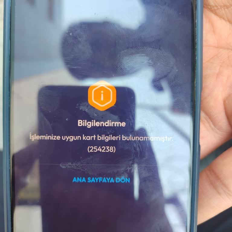 İş Bankası Firuzköy Şubesinde Maaş Kartına Haksız Haciz Statüsü Uygulandı