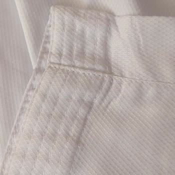 Kusurlu Karate Kıyafeti, Geciken İade Ve Acil Para İadesi Talebi