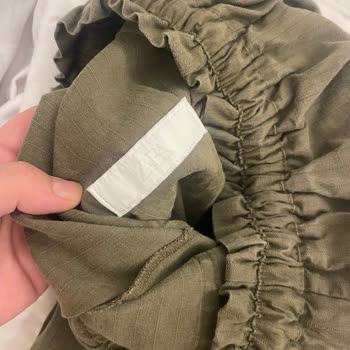 Zara Kadın Pantolonunda İlk Yıkamada Renk Solması, Müşteri Hizmetlerine Ulaşılamama Ve İade Talebi