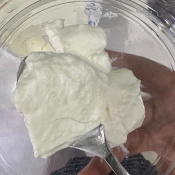 BİM Yoğurdunda Kıl Bulunması Hijyen Sorunu