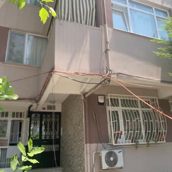 Kesilen İnternet Kablosu Ve Sürekli Ertelenen Onarım Nedeniyle Eğitim Mağduriyeti