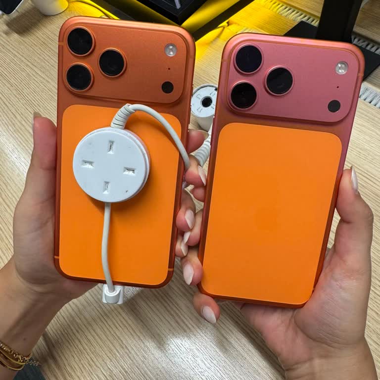Teknosa Renk Değiştiren İPhone 17 Pro Max'te İade Talebi Ve Mağaza Reddi