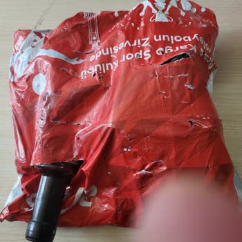 Ezilmiş Paket Ve Hasarlı Ürün Kargo Şirketinin Sorumluluk Almaması