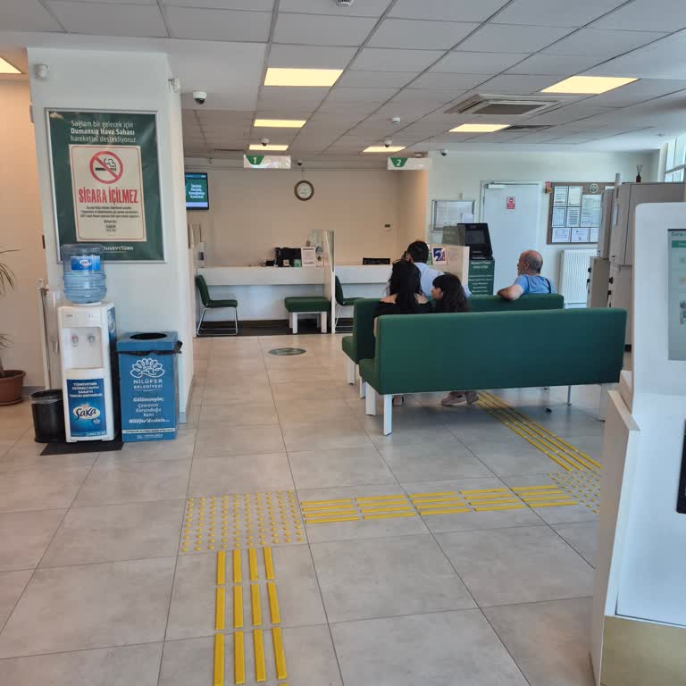 Yetersiz Personel Nedeniyle 45 Dakika Bekletildim