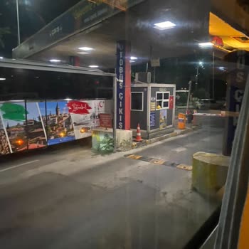 Geç Gelen Ve Hijyen Sorunlu Otobüsle Yüksek Ücretli Yolculuk