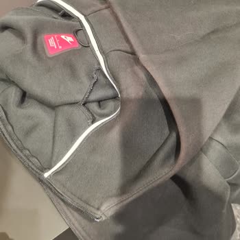Kısa Sürede Renk Açılan Nike Kapüşonlu Ceket İçin Değişim Reddi