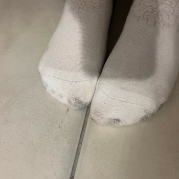 FLO Ayakkabı Outlet'ta Satın Alınan Deri Ayakkabıda Boya Vermesi Ve Garanti Değişim Reddi