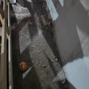Bedesten Sokak'tan Sefa Sokak Bodrum Katına Uzun Süreli Kanalizasyon Sızıntısı Ve Yoğun Koku