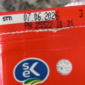 Sek Çilekli Meyveli Süt Bozuldu, Çocuklarda Sağlık Riski