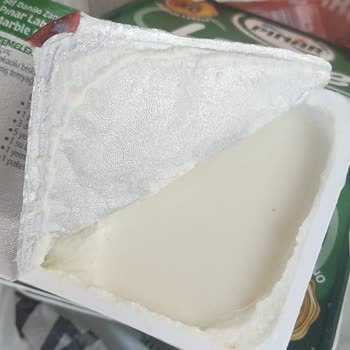 Dondurulmuş Labne Suyla Çıktı, Tek Şubeye Değişim Şartı Mağdur Ediyor