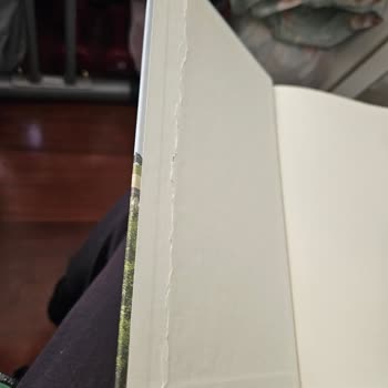 Kırık Kapaklı Kitap Ve Cevapsız İletişim Nedeniyle İade Talebi