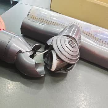 Dyson V11 Advanced Ana Başlık Kırılması Ücretsiz Değişim Talebi