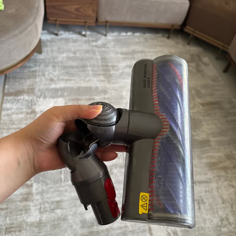 Dyson V10 Başlığının Kısa Sürede Kırılması Ve Garanti Reddi