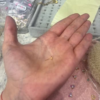 Kokoş Mağazasında Kusurlu Piercing Değişim İsteği Hijyen Gerekçesiyle Reddedildi