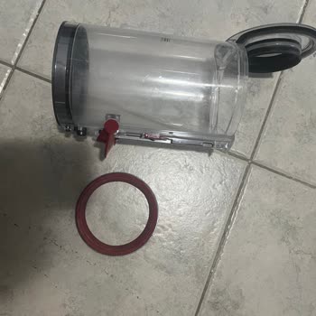 Dyson Süpürge Plastik Halkası Kendiliğinden Çıktı, Ücretsiz Parça Talebi