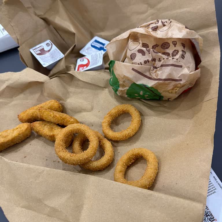 Tekrarlanan Yanlış Ve Eksik Burger King Siparişleri, İletişim Kurulamıyor