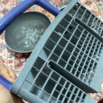 Bulaşık Makinesi Deterjanı Beyaz Toz Bırakıyor Ücret İadesi İstiyorum