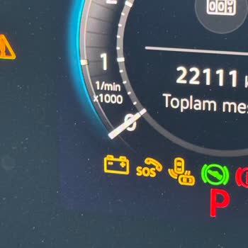Tiguan'da Multimedya Ekranının Aniden Kapanması Ve Servis Yetersizliği