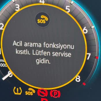 Tiguan'da Multimedya Ekranının Aniden Kapanması Ve Servis Yetersizliği
