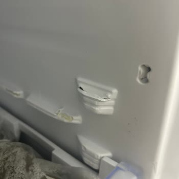 Beko Buzdolabının Dondurucu Kapak Arızası Ve Sıfır Değişim Talebi