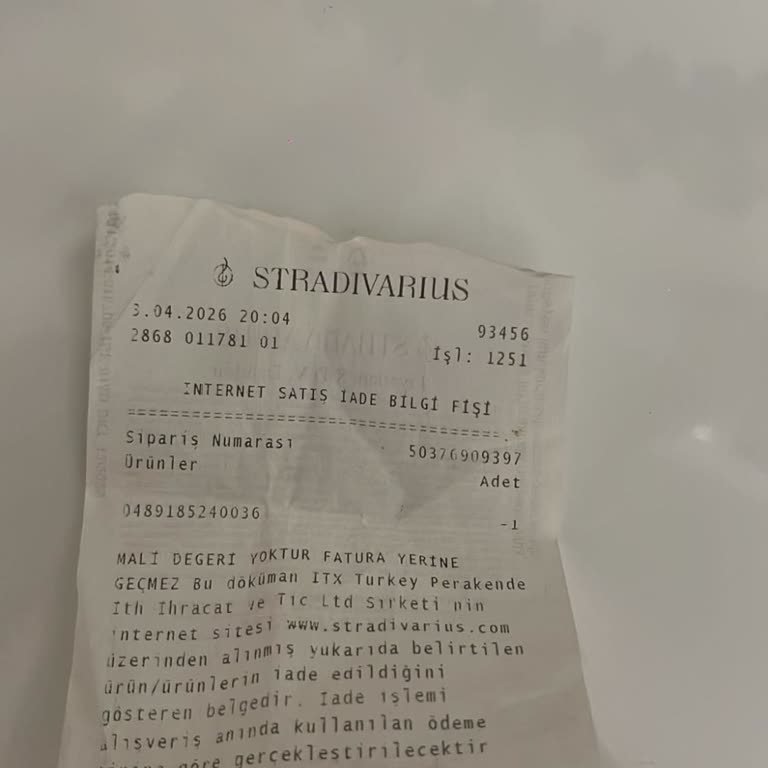 Stradivarius İade Sürecinde Hediye Kartı Tutarı Geri Ödenmedi