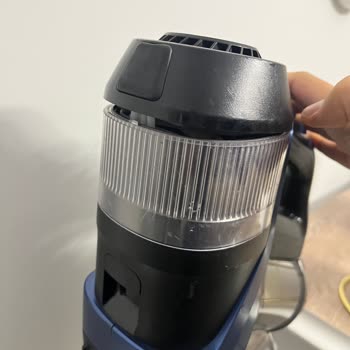 Philips 8000 Serisi Dikey Süpürge Sürekli Parça Arızalarıyla Hayal Kırıklığı