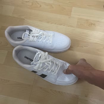 Occasion Erkek Spor Ayakkabısı Ayak Ön Üstünü Kesti