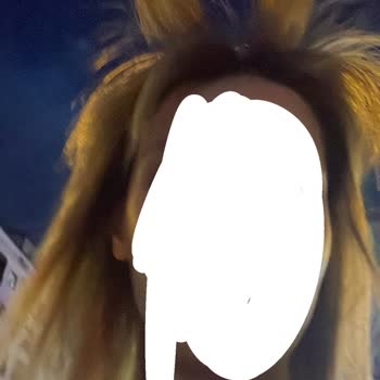 Saçlarım Yanıp Kökünden Çıktı, Ücret Üç Kat Arttı, Kuaförde Profesyonellik Yok