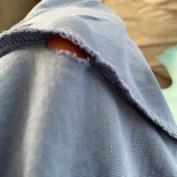 Boyner'den Alınan Mavi Tişörtlerde Kalite Sorunu Ve İade Talebi