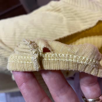 Cigit Kids Tişörtlerde Düğme Ve Yaka Dikişlerinin Erken Çözülmesi