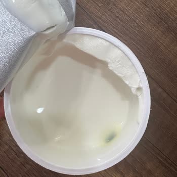 Sek Quark Ürününün Küflenmesi Ve Soğuk Zincir İhlali