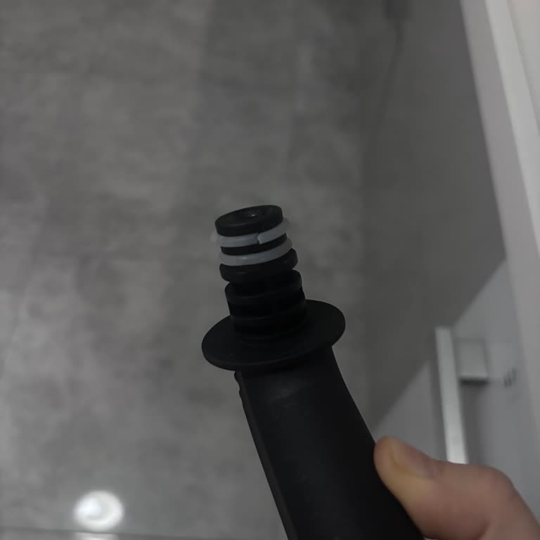 Eksik Parçalı Buhar Makinesi İçin Tam İade Talebi Ve Personel Davranışı Şikayeti