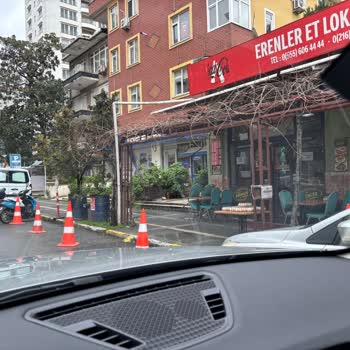 Kadıköy Belediyesi Olay Yerine Gelen Olmadı Ve Herhangi Bir İşlem Yapılmadı