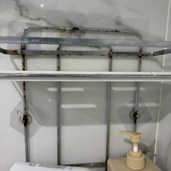 Paslanan Banyo Köşeliği İçin Garanti Ve İade Talebi