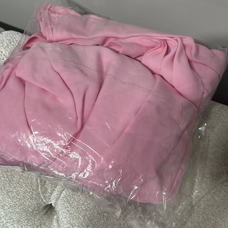 Standart Beden İddiasına Rağmen Küçük Gelen Elbise İçin Cevapsız İade Talebi