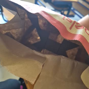 Arby's Siparişinde Eksik Soğan Halkası Ve Yanlış Sos Gönderimi