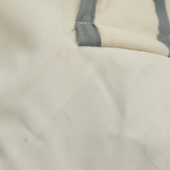 Sıfır Dediği Bebek Sandalyesi Kullanılmış Ve Kirli Olarak Teslim Edildi, İade Talebi Reddedildi