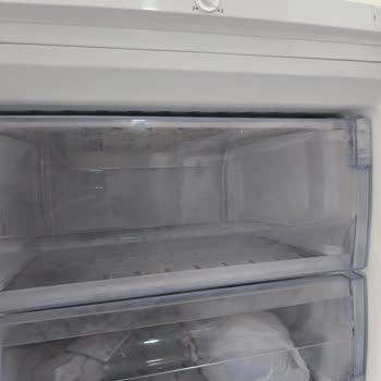 Aydınlatma Ve Çalışma İkaz Işığı Olmayan Beko Derin Dondurucu İçin Değişim Talebi