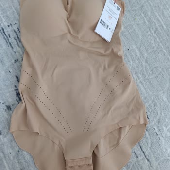 Satın Aldığım Light Bodysuit Korse Etkisi Sağlamıyor Ve Mağaza Değişim Reddetti