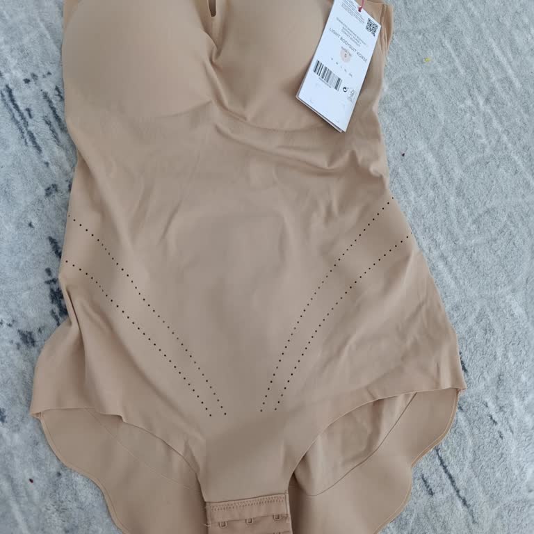 Satın Aldığım Light Bodysuit Korse Etkisi Sağlamıyor Ve Mağaza Değişim Reddetti