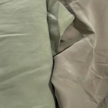 İlanla Uyuşmayan Sentetik Kumaş Ve Yanlış Renk İçin İade Talebi