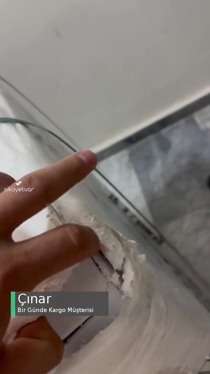 Bir Günde Kargo Mağduriyeti! videonun kapak resmi
