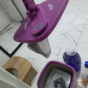 Yapışmayan Mop Bezi Ürünün Amacını Bozuyor