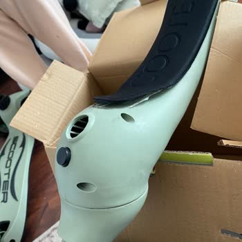 Hasarlı Scooter Ve Korunaksız Gönderim Sebebiyle Kapıdan Değişim İsteği
