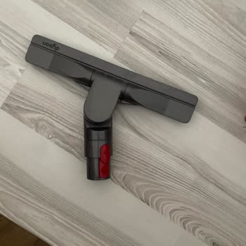 Dyson Kablolu Süpürge Zemin Başlığı Çıktı, Yardım Sağlanmıyor