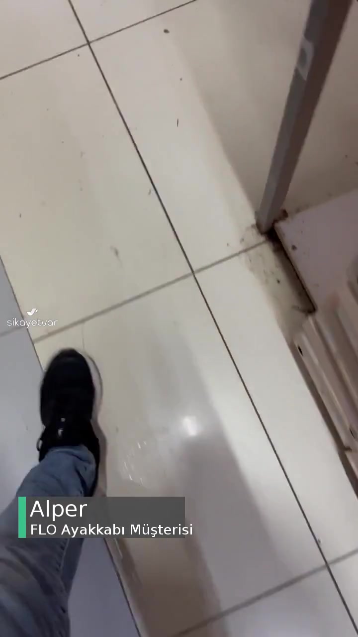 FLO Ayakkabı Müşteri Memnuniyetsizliği videonun kapak resmi