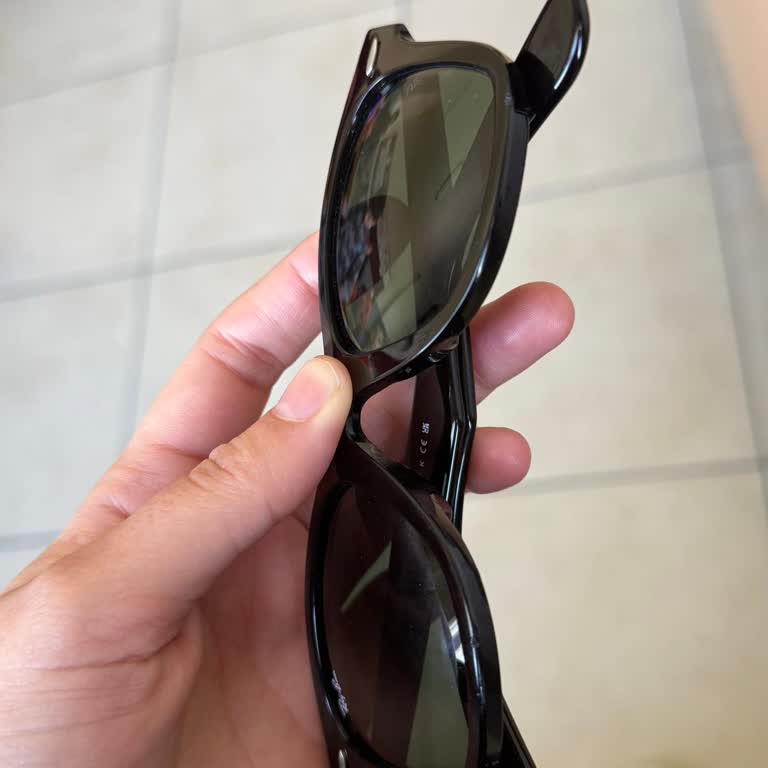 Rayban Gözlüğüm Dört Haftada Çatladı, Atasun Optik Hatalı Kullanıcı İddiası